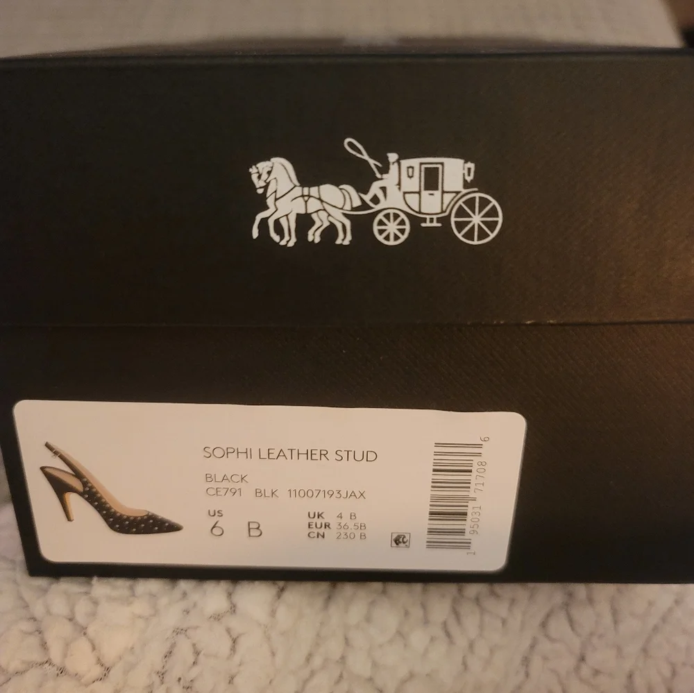 Coach Sophie Leather Stud/ BNIB - Picture 2 of 6